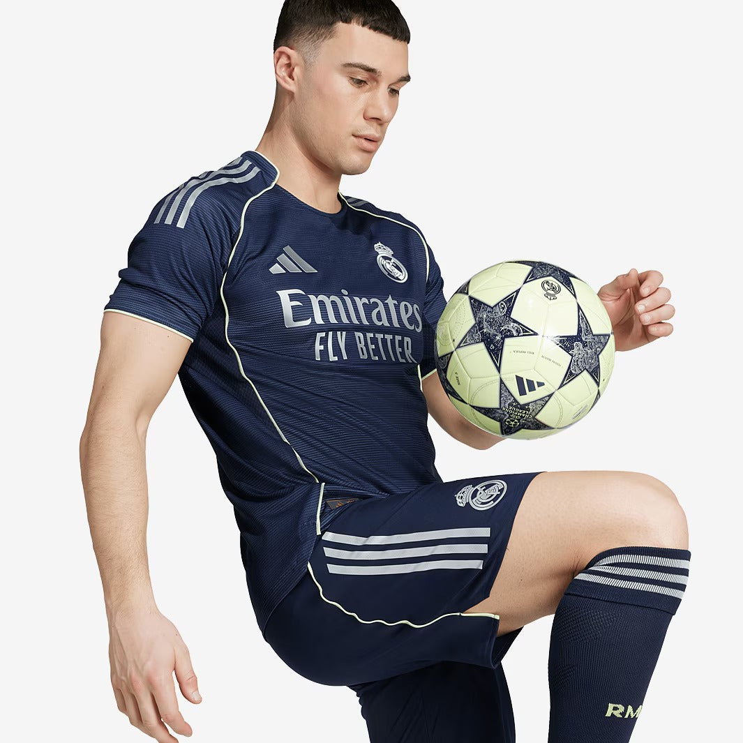 Camisa Adidas Real Madrid 2025/26 II Authentic