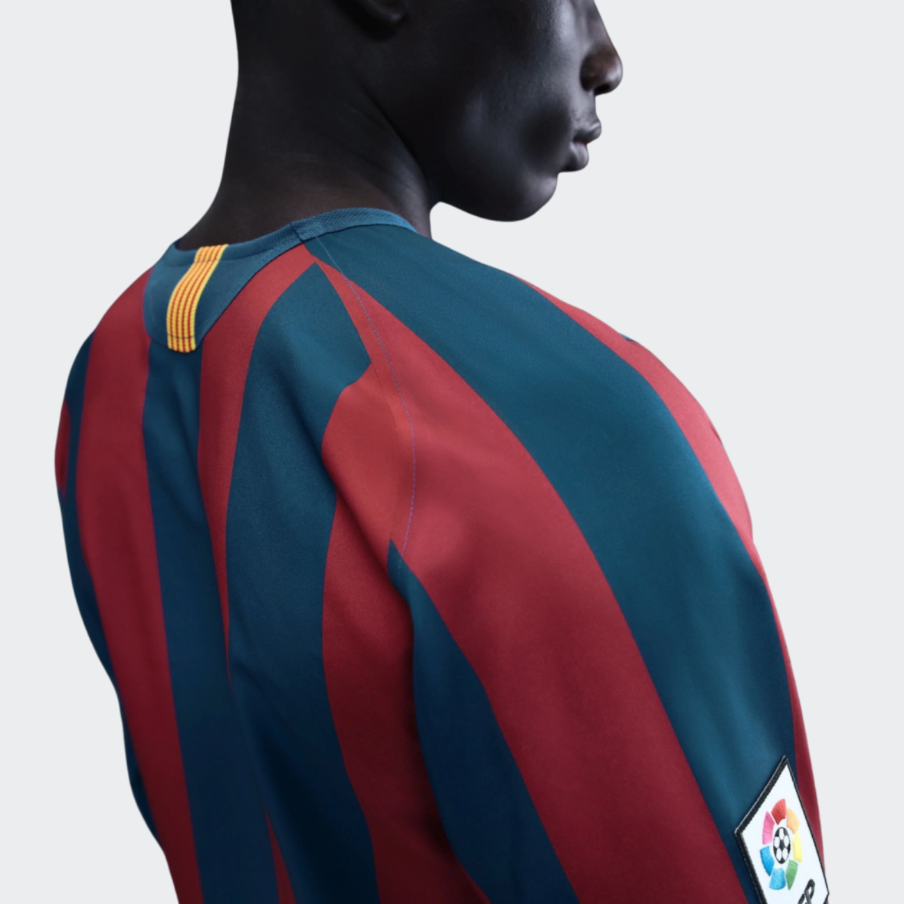 Camisa Barcelona Retrô Home 2005/2006 Torcedor Nike Masculino — imagem 6