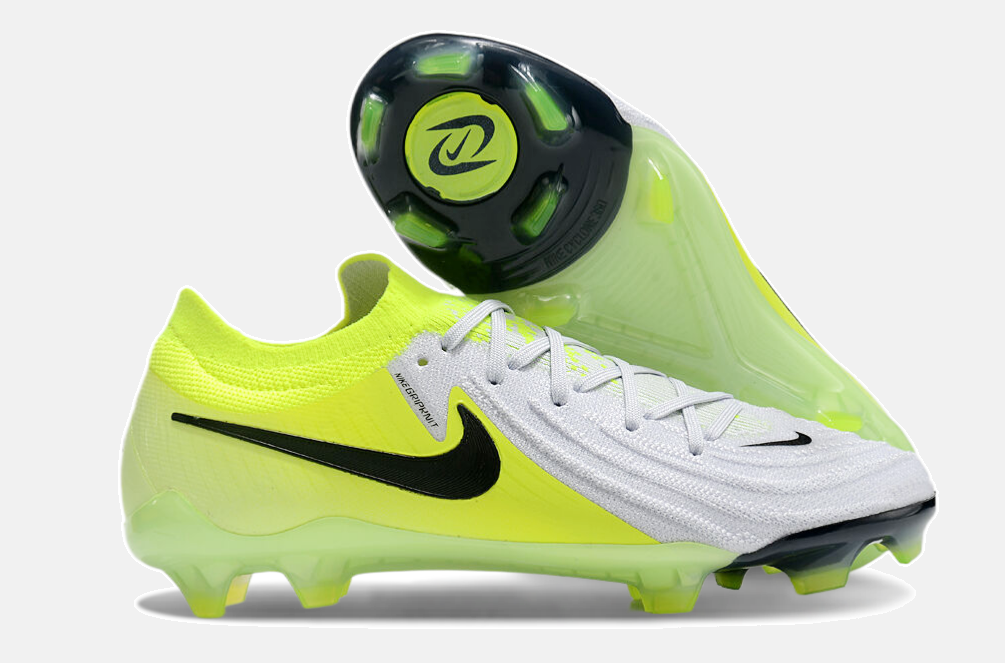 Chuteira Nike Phantom GX II FG - Verde e Branco - Pack Mad Voltage