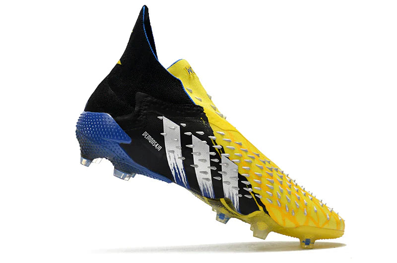 Chuteira Adidas Predator Freak+ X-Men FG