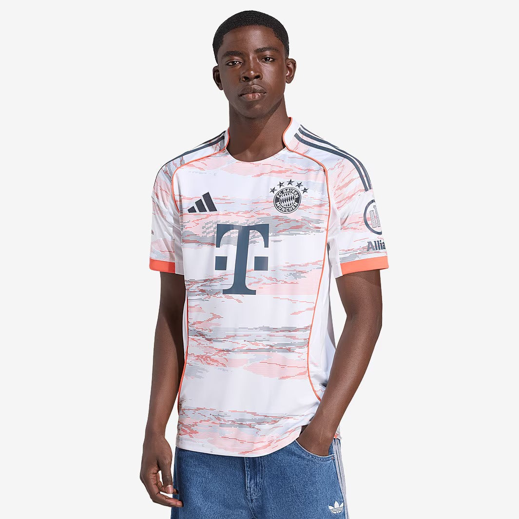 Camisa adidas Bayern de Munique 2025/26 II Torcedor — imagem 3