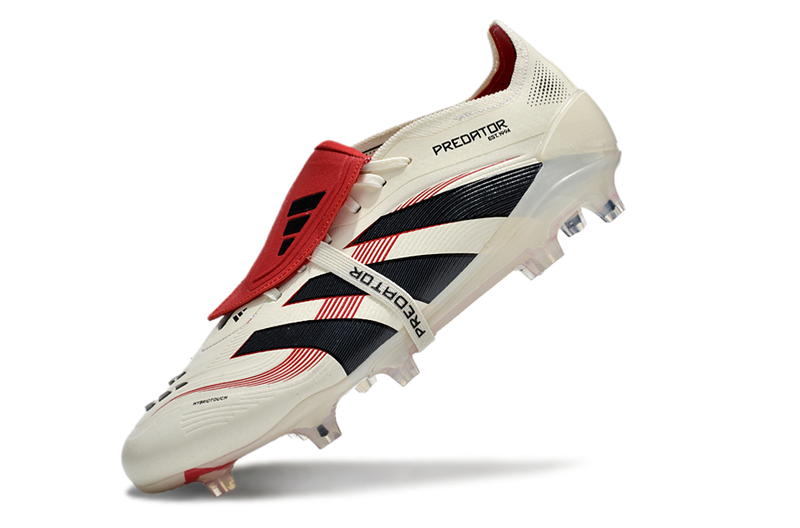 Chuteira Adidas Predator PredstrikeTongue II FG