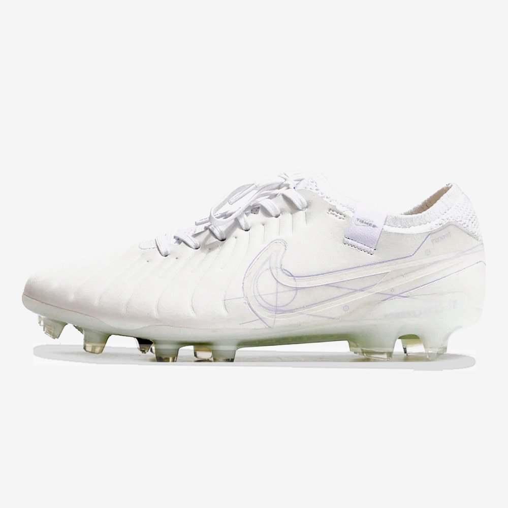 Chuteira Nike Tiempo Legend 10 FG - Branca - Edição Especialo