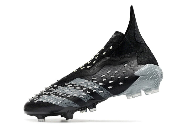 Chuteira Adidas Predator Freak+ FG