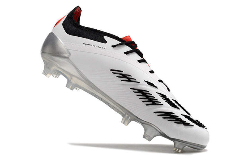 Chuteira Adidas Predator Elite FG - Branca e Preta