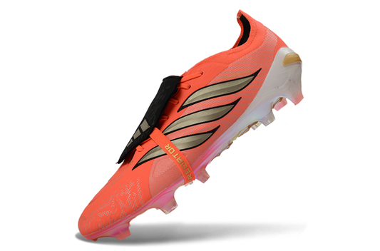 Chuteira Adidas Predator Elite FT 26 FG - Road to Glory Pack - Bege e Dourada