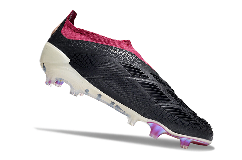 Chuteira Adidas Predator Elite Laceless FG - Preta e Branca