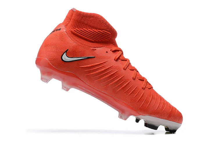 Chuteira Nike Phantom Luna Elite FG