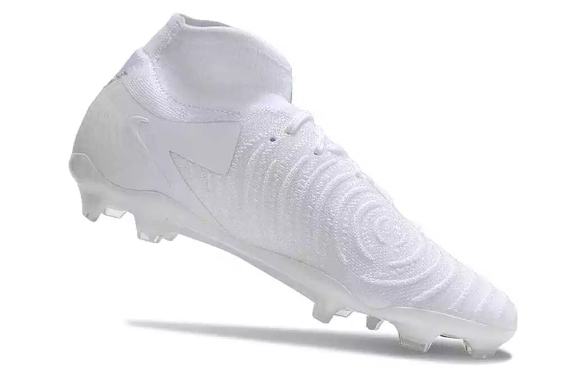 Chuteira Nike Phantom Luna II FG