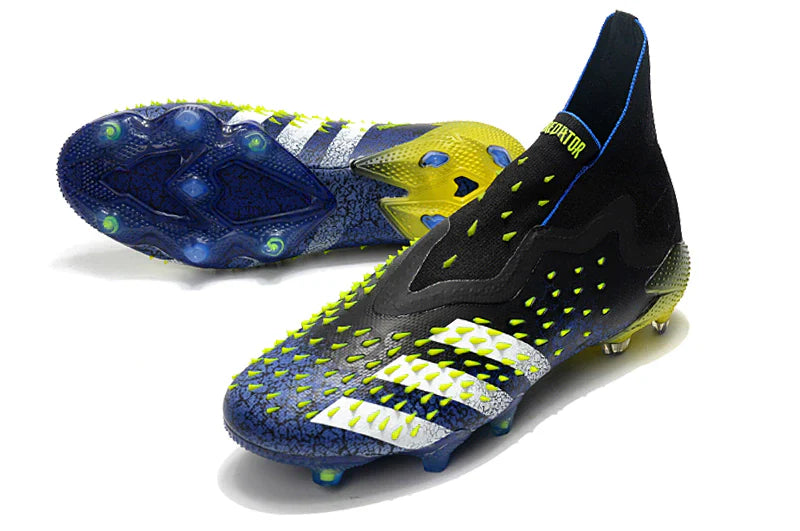 Chuteira Adidas Predator Freak+ FG