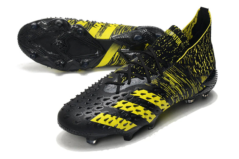 Chuteira Adidas Predator Freak.1 FG