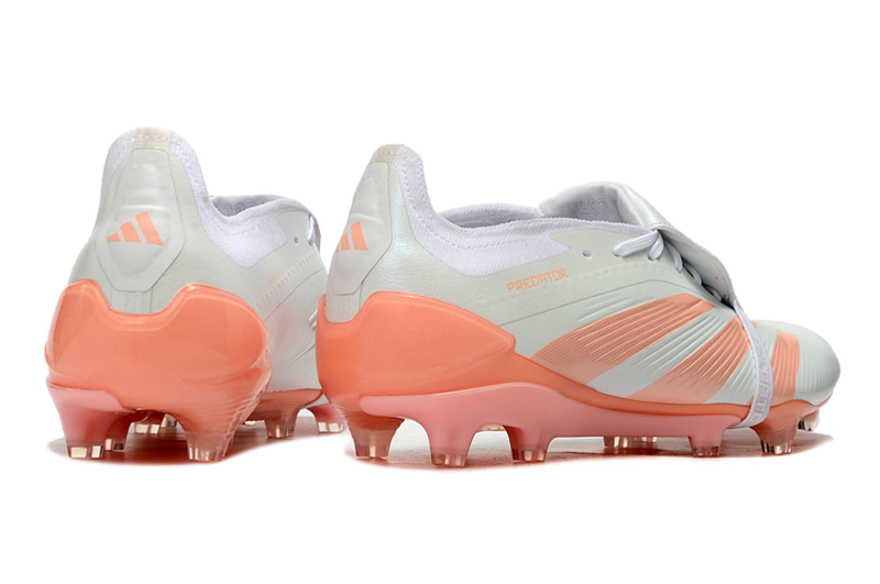 Chuteira Adidas Predator Elite Tongue FG - Branca e Salm��o