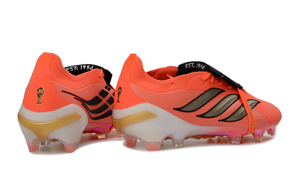 Chuteira Adidas Predator Elite FT 26 FG Copa do Mundo - Road to Glory Pack - Bege e Dourada