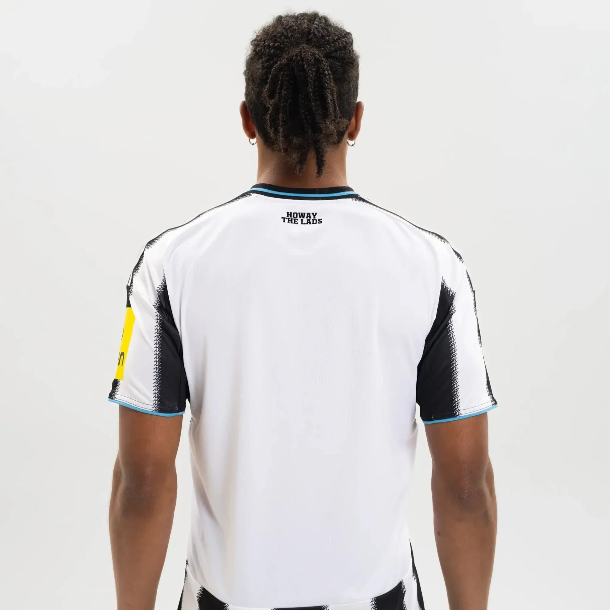 Camisa Adidas Newcastle 2025/26 I Torcedor - imagem 4