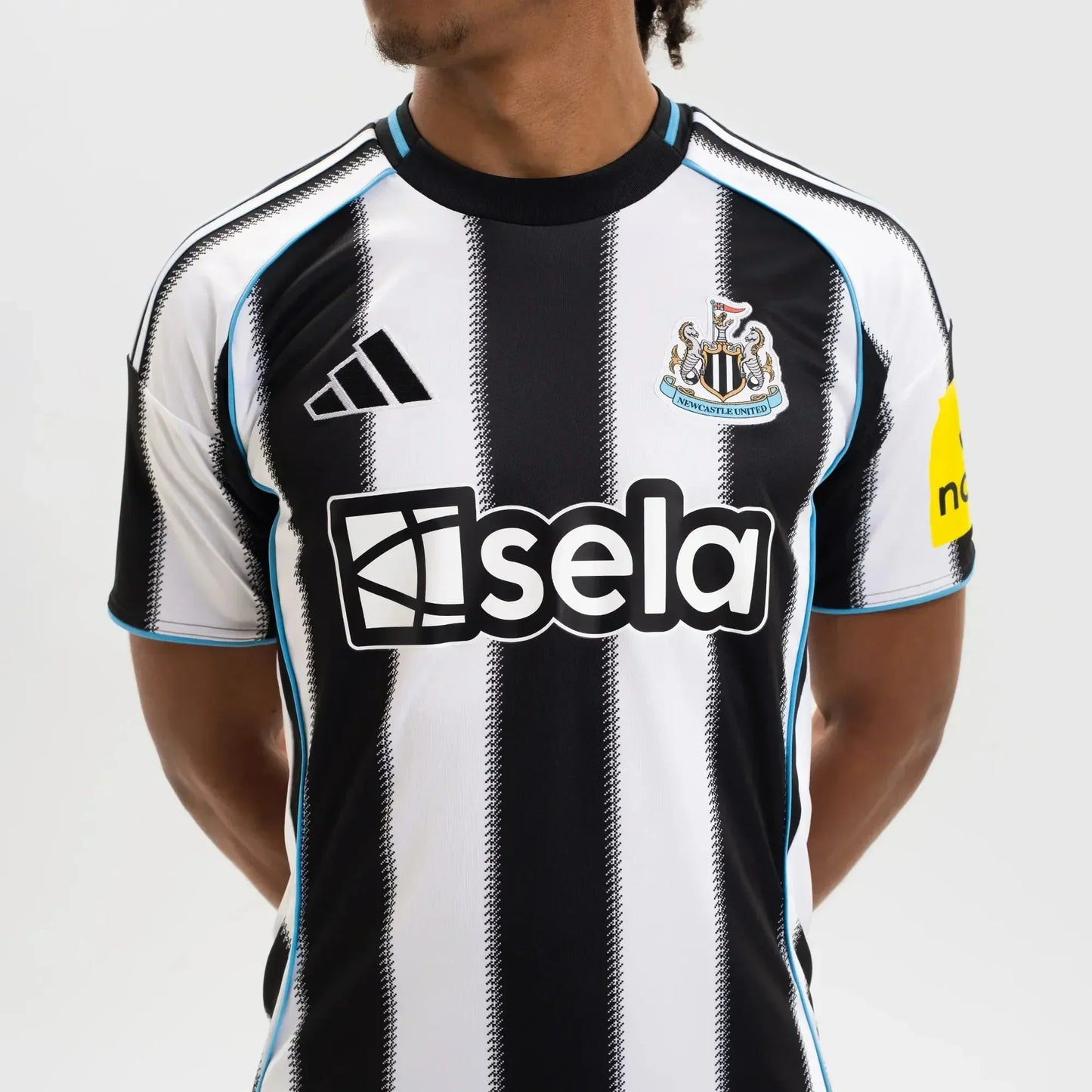 Camisa Adidas Newcastle 2025/26 I Torcedor - detalhe