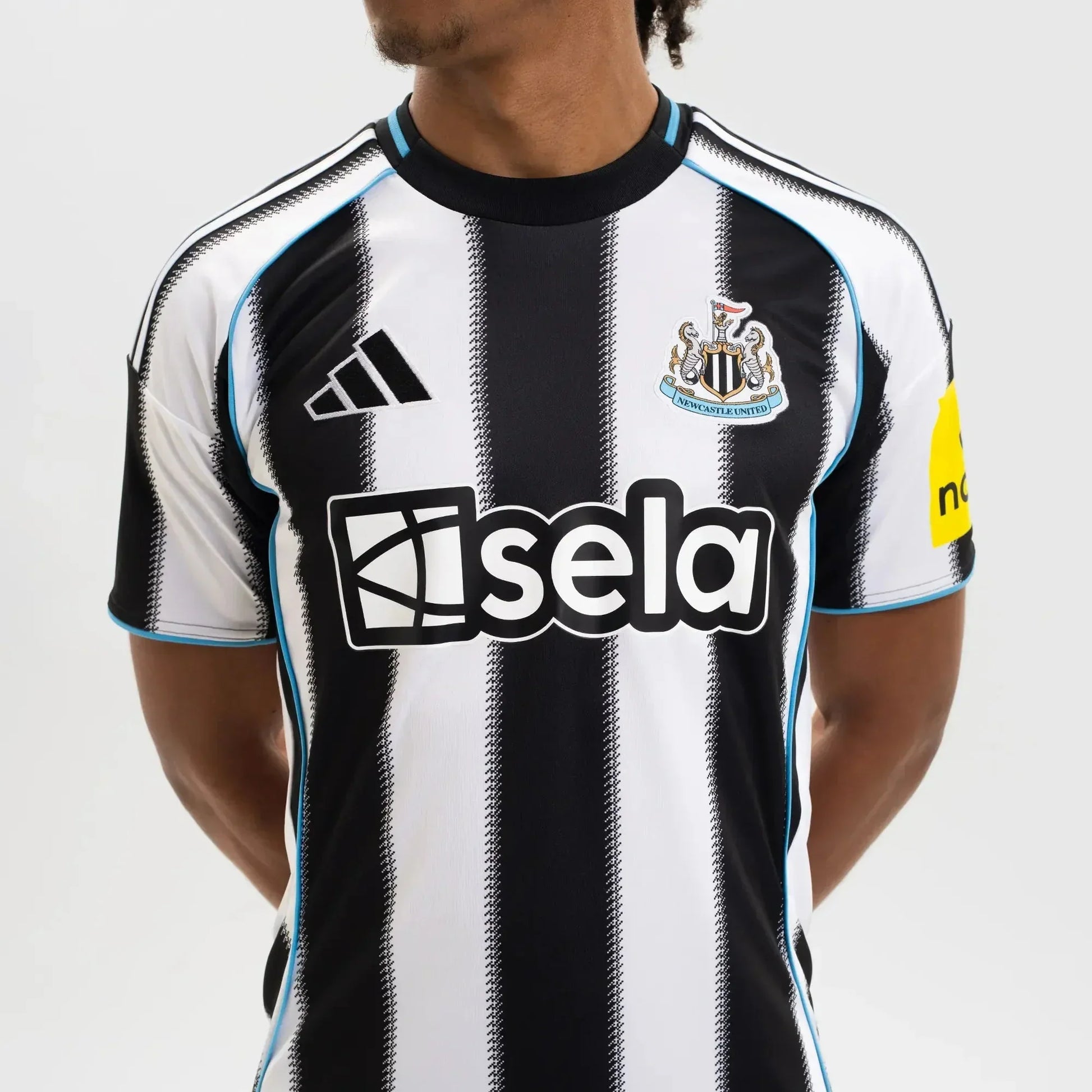 Camisa Adidas Newcastle 2025/26 I Torcedor - detalhe