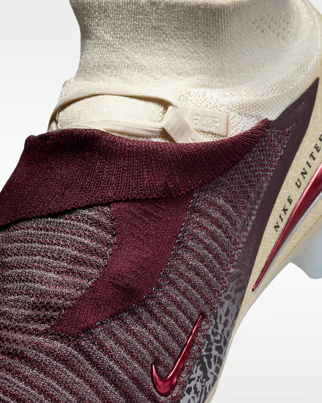 Chuteira Nike Phantom 6 United Elite FG - Vermelha - detalhe
