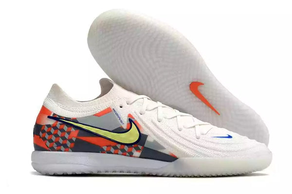 Tênis Futsal Nike Phantom GX II IC