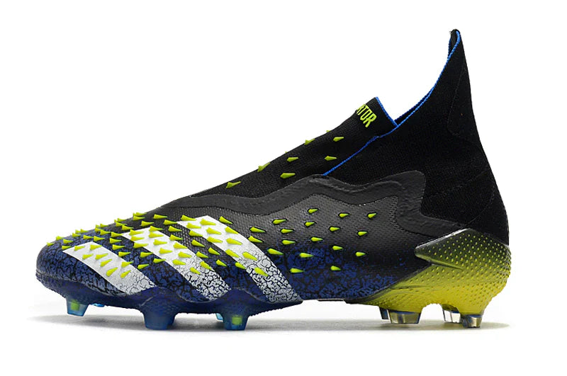 Chuteira Adidas Predator Freak+ FG