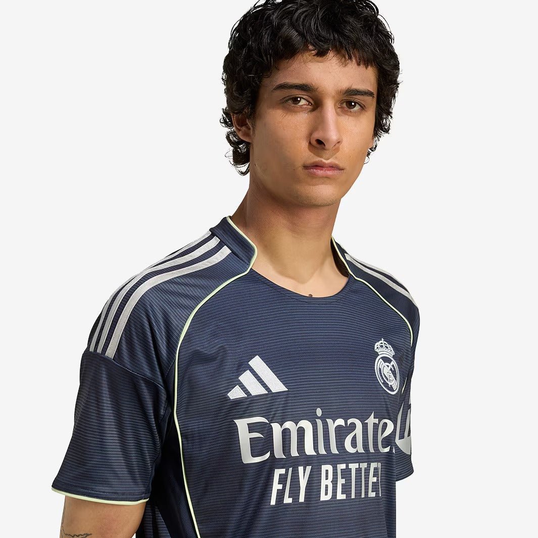 Camisa Adidas Real Madrid 2025/26 II Torcedor - MAGNUM SPORT*