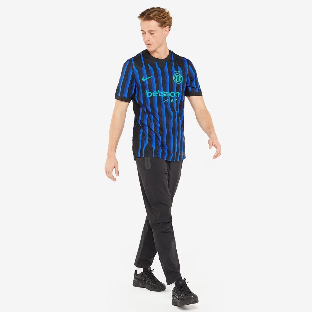 Camisa Inter de Milão 2025/26 I - MAGNUM SPORT*