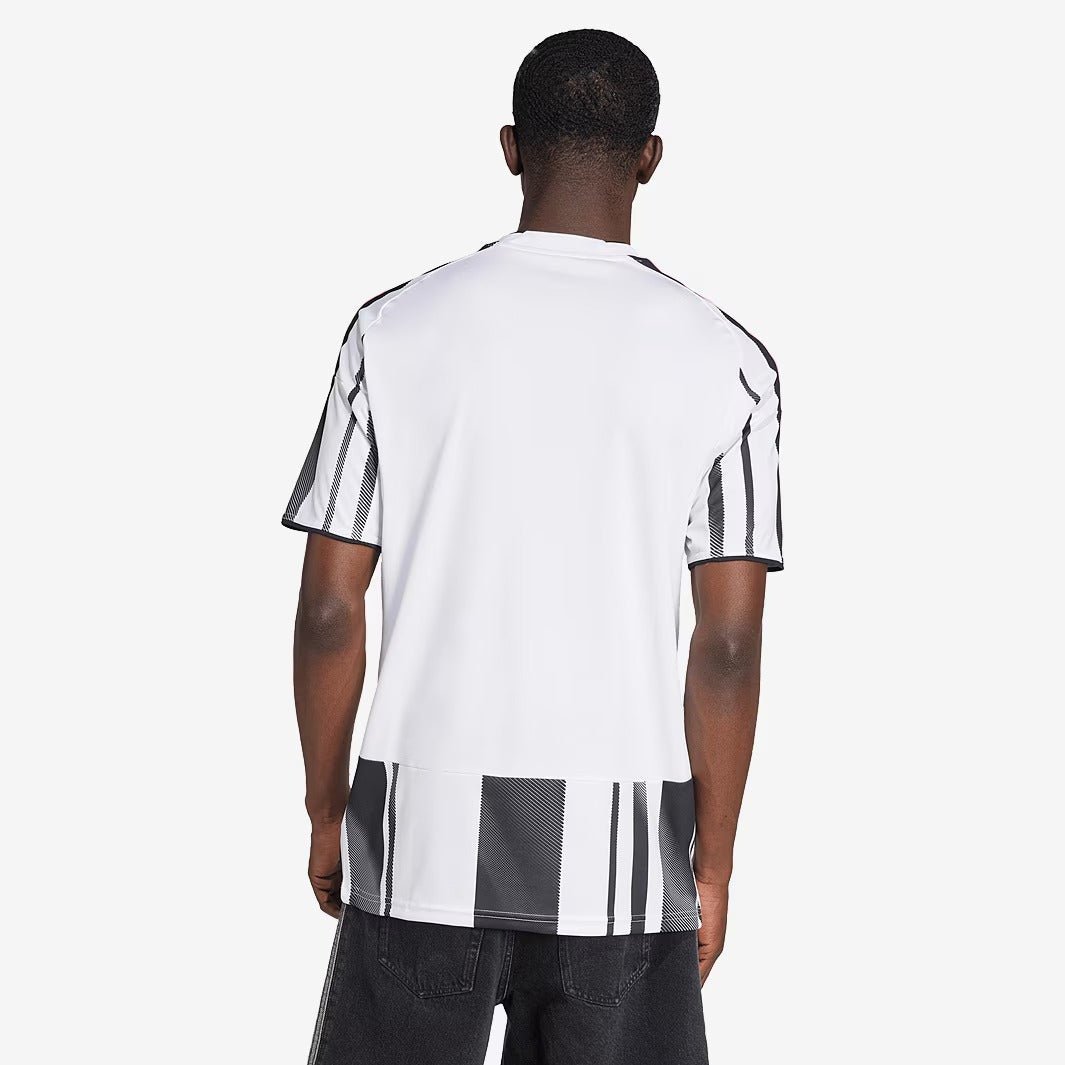 Camisa Juventus 2025/26 I - MAGNUM SPORT*