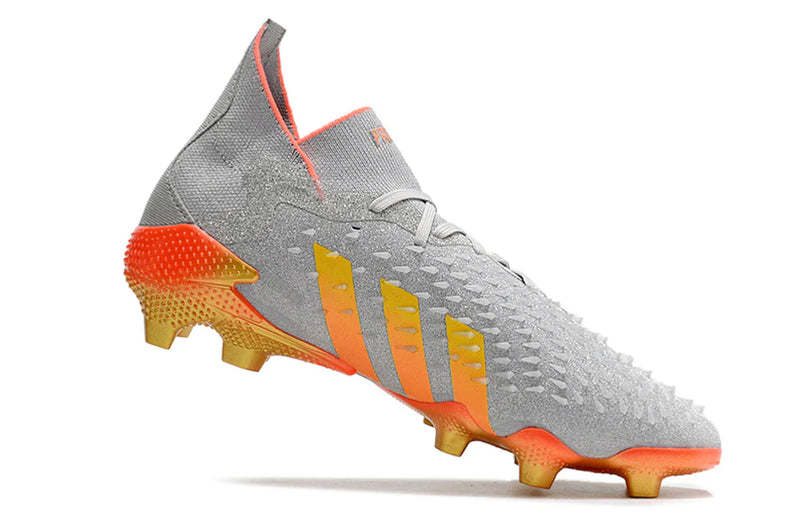 Chuteira Adidas Predator Freak.1 FG