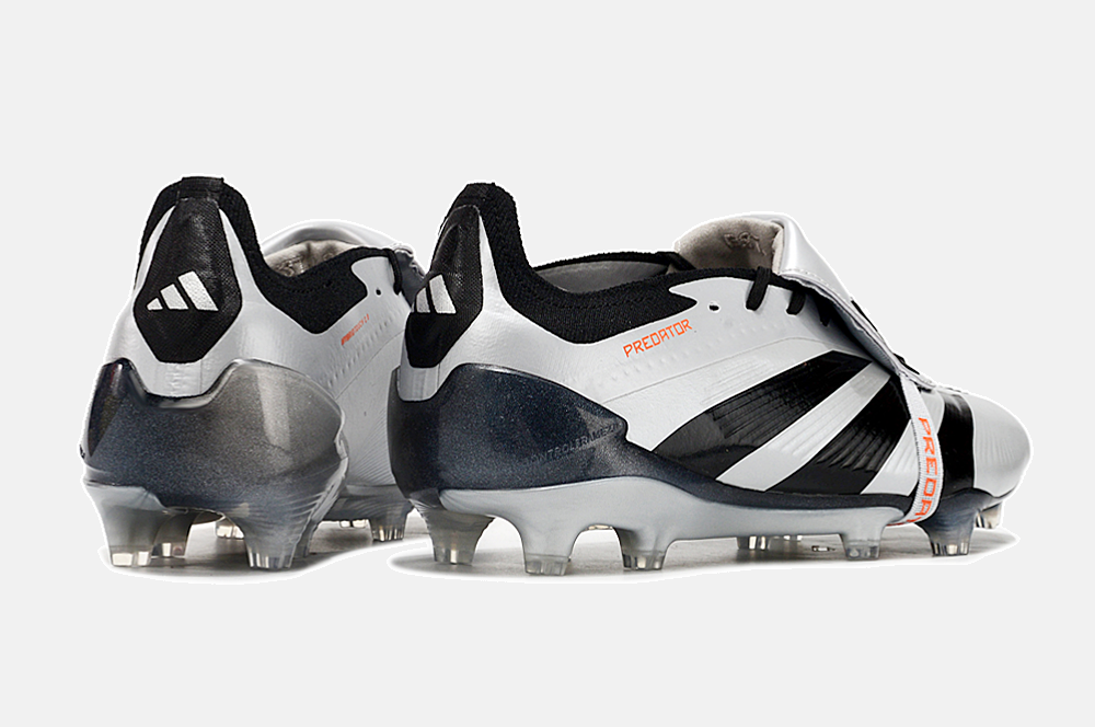 Chuteira Adidas Predator Elite Tongue FG - Preta e Branca