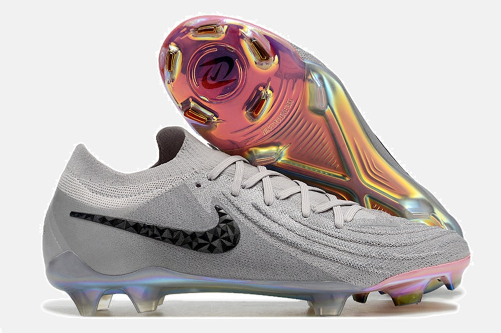 Chuteira Nike Phantom GX II Edição Especial FG - Cinza