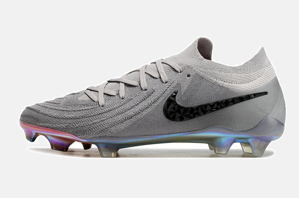 Chuteira Nike Phantom GX II Edição Especial FG - Cinza