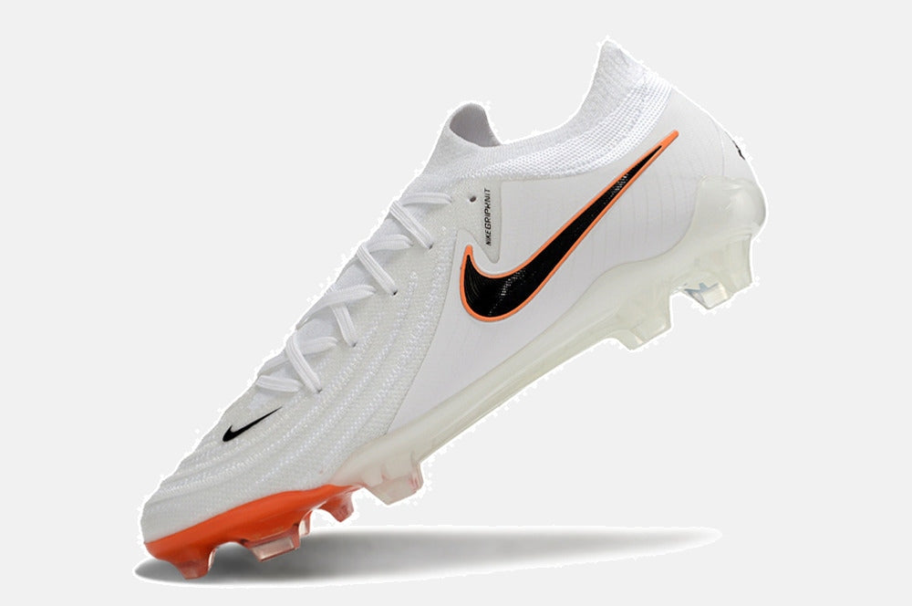 Chuteira Nike Phantom GX II FG - Branca e Laranja
