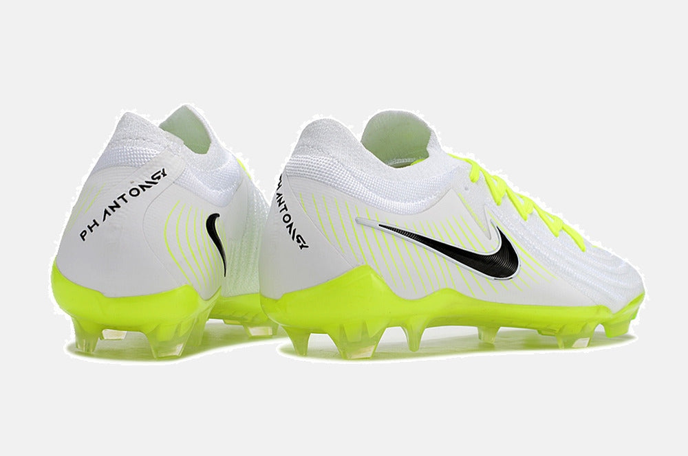 Chuteira Nike Phantom GX II FG - Branca e Verde