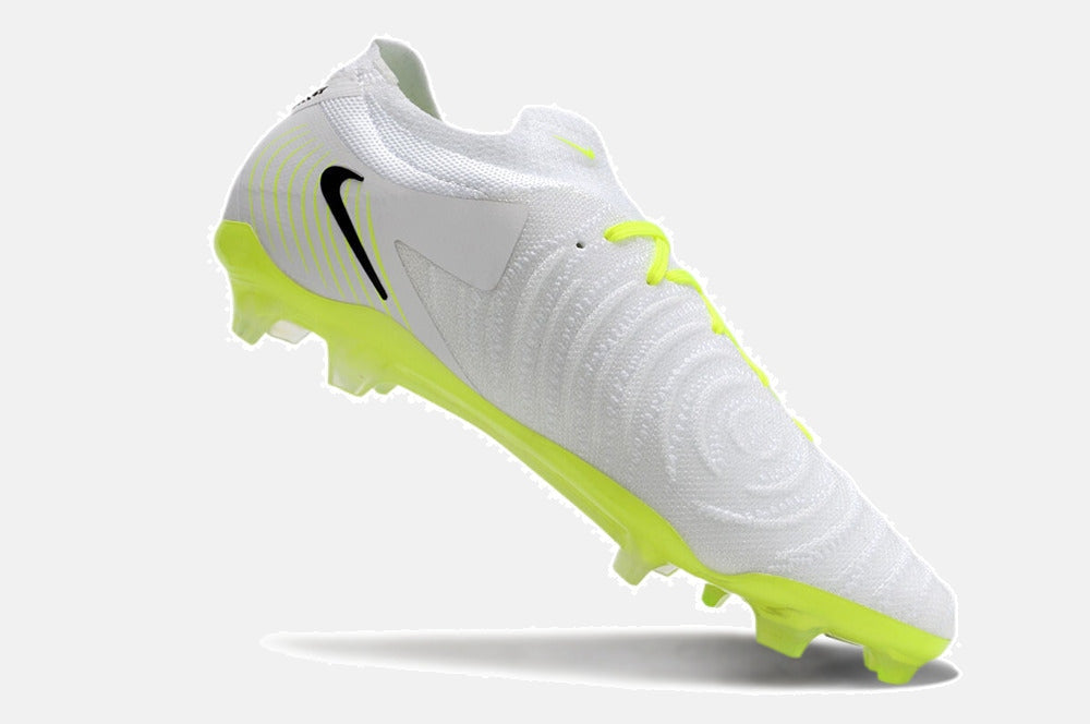 Chuteira Nike Phantom GX II FG - Branca e Verde