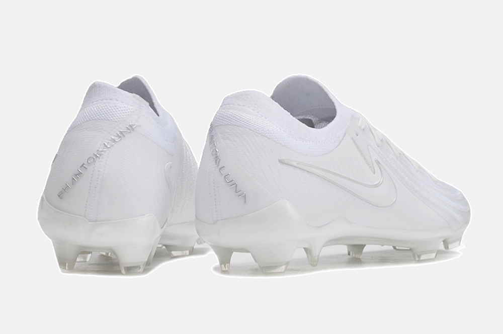 Chuteira Nike Phantom GX II FG - Branca