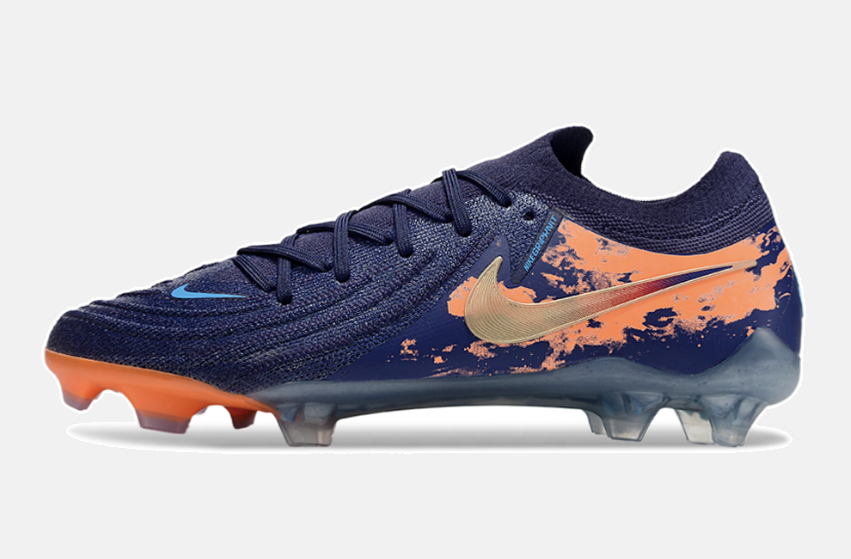 Chuteira Nike Phantom Luna Elite NU FG