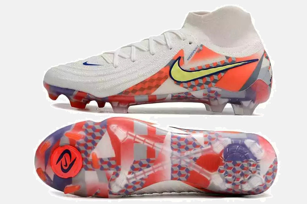 Chuteira Nike Phantom Luna II FG