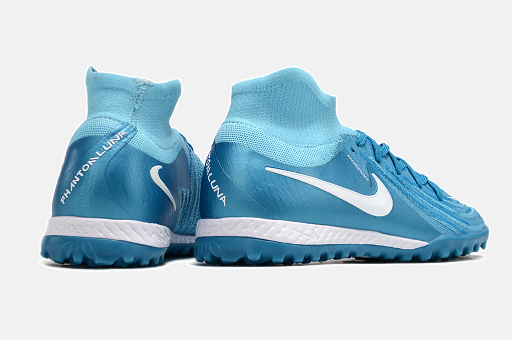Chuteira Nike Phantom Luna TF - Azul e Branca