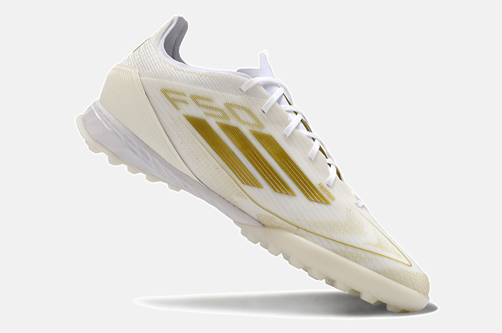 Chuteira Society Adidas F50.1 TF - Branca e Dourada - vista traseira