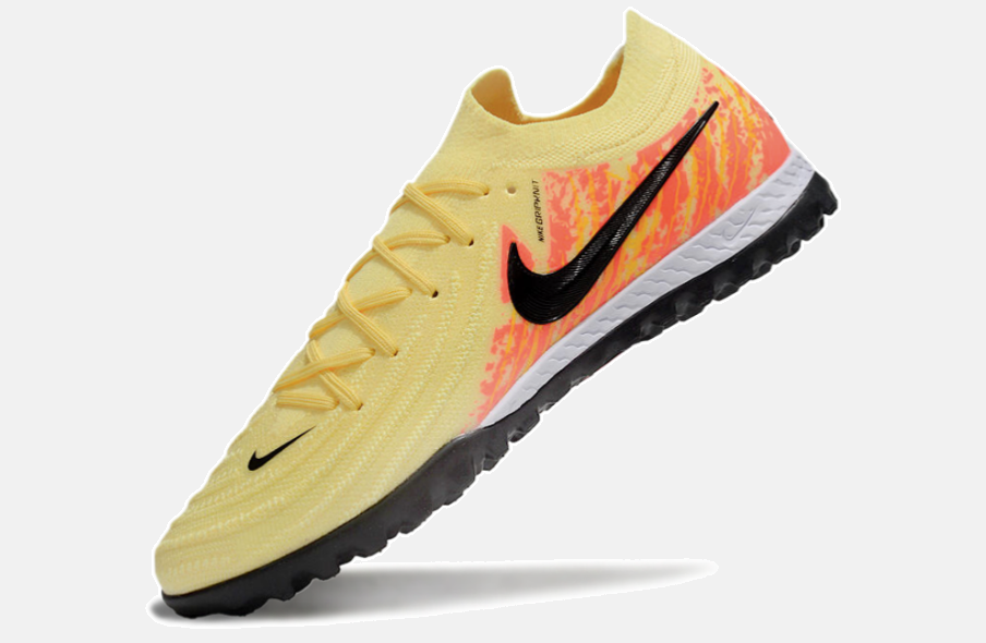 Chuteira Society Nike Phantom GX II EliteTF - detalhe