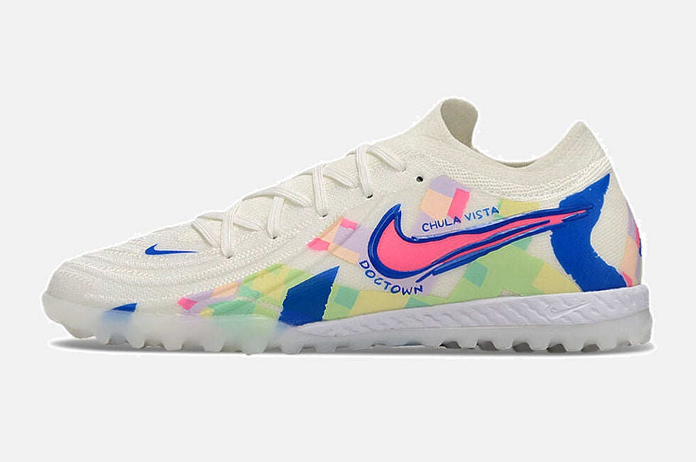 Chuteira Society Nike Phantom GX II TF - vista traseira
