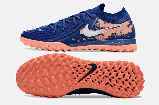 Chuteira Society Nike Phantom GX II TF - Azul e Laranja - vista traseira