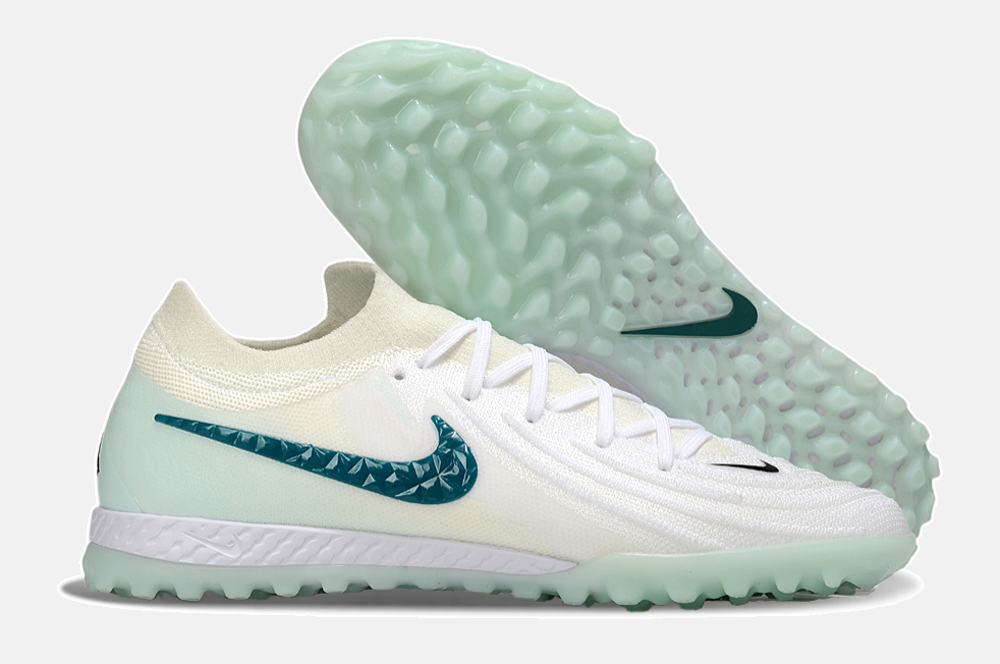Chuteira Society Nike Phantom GX II TF - Branca e Verde