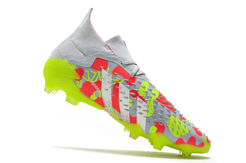 Chuteira Adidas Predator Freak.1 FG