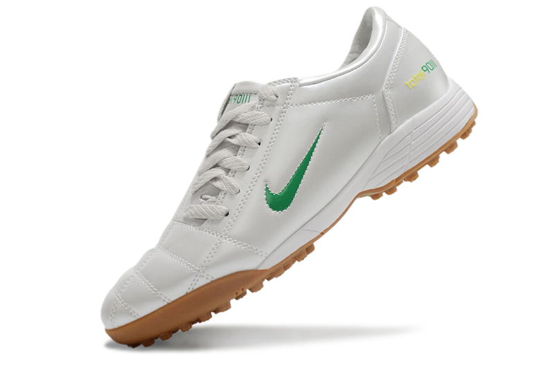 Chuteira Society Nike Total 90 TF