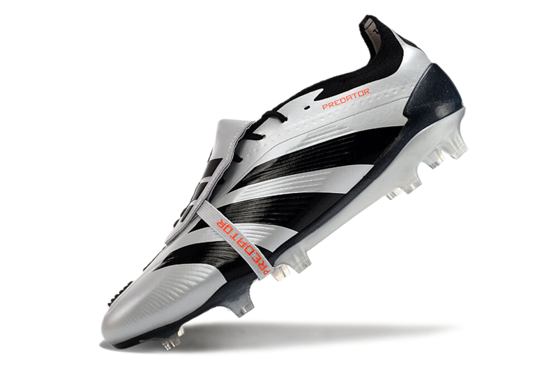 Chuteira Adidas Predator Elite Tongue FG - Preta e Branca