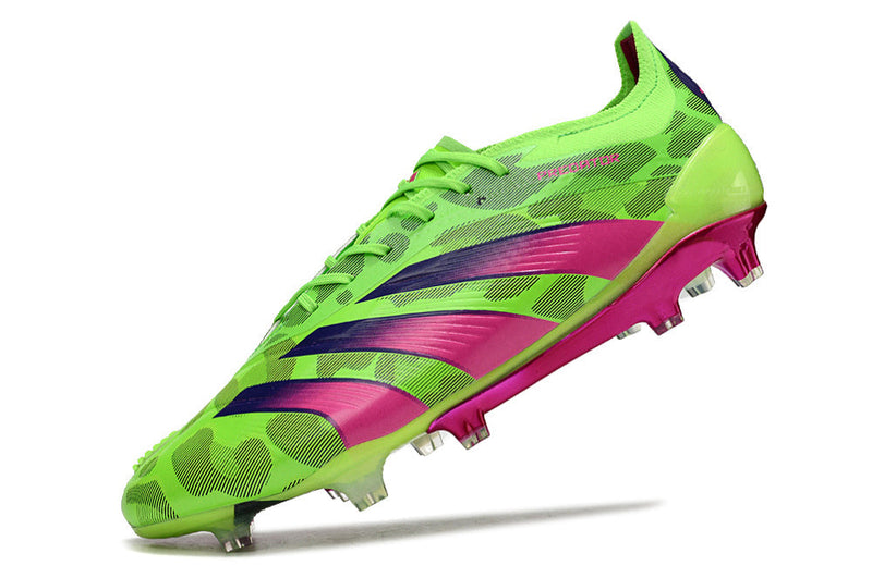 Chuteira Adidas Predator Elite FG - Verde e Rosa