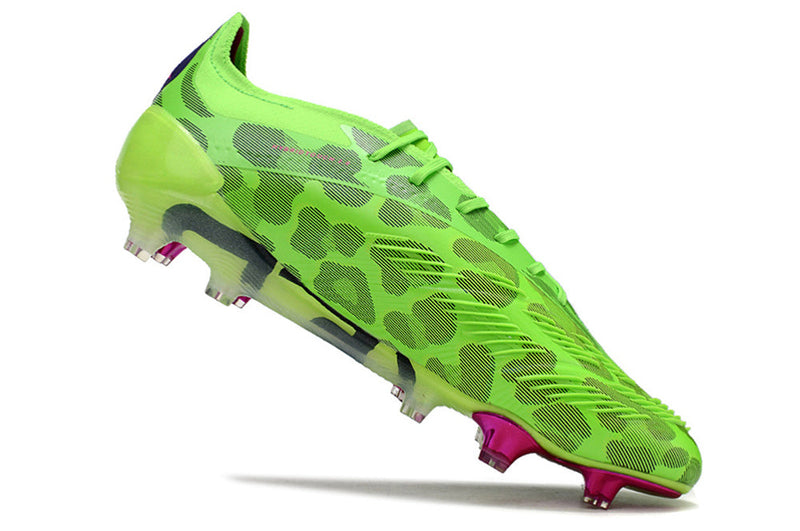 Chuteira Adidas Predator Elite FG - Verde e Rosa