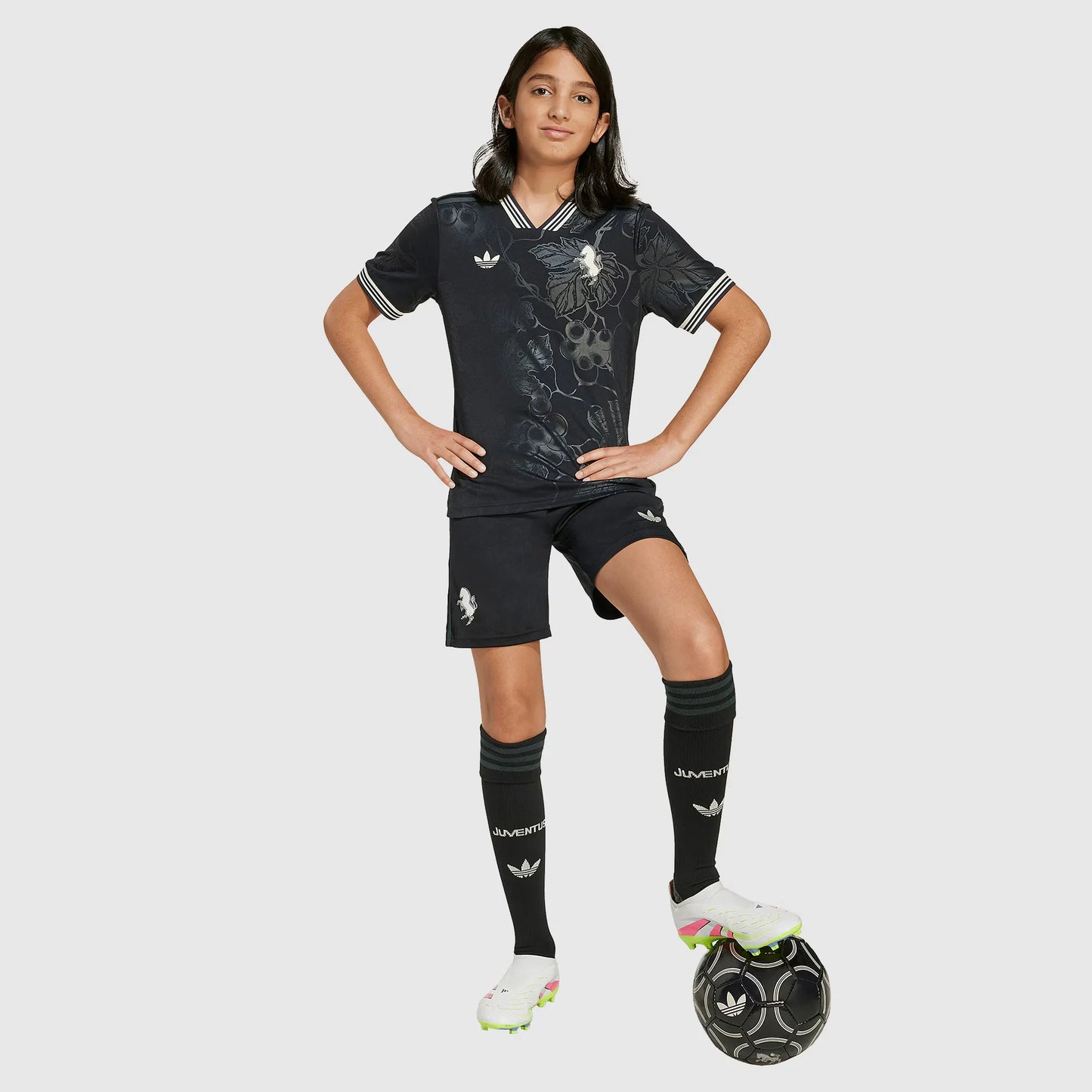 Conjunto Infantil Adidas Juventus 2025/26 III Torcedor — imagem 2