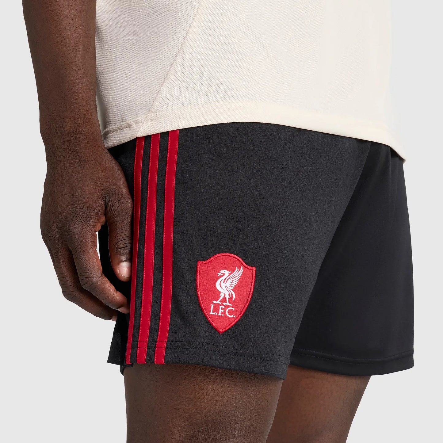 Shorts Adidas Liverpool 2025/26 II — imagem 5