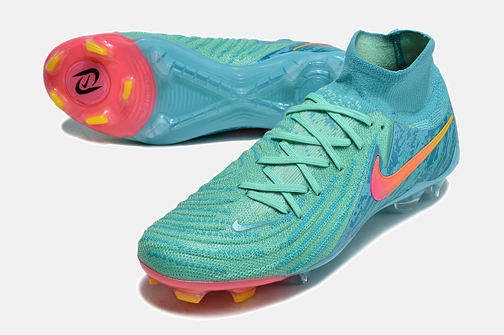 Chuteira Nike Phantom Luna Elite NU FG